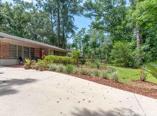 810 NW 19th Ter, Gainesville, FL 32603