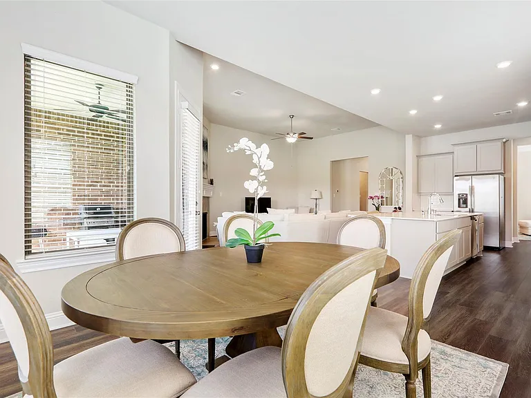 50 Wyatt Oaks Dr — Photo 16