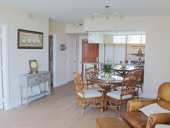 4th image of 347 N New River Drive #1206