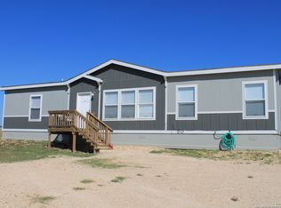 1458 Union Hill Rd, Luling, TX 78648