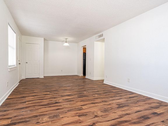 4th image of 3952 Atlantic Blvd APT C19