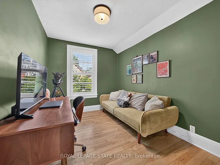 171 Emerald St S — Photo 23