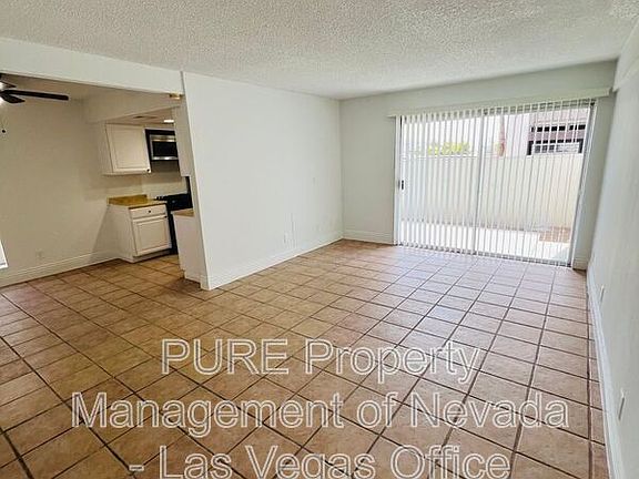4th image of 1405 Vegas Valley Dr Building 143-14