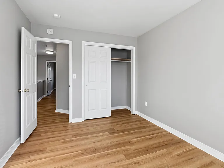 514 S Arthur St — Photo 15