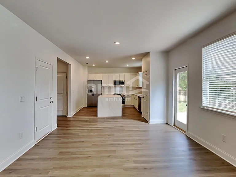 50 Hickory Pointe Rd — Photo 5