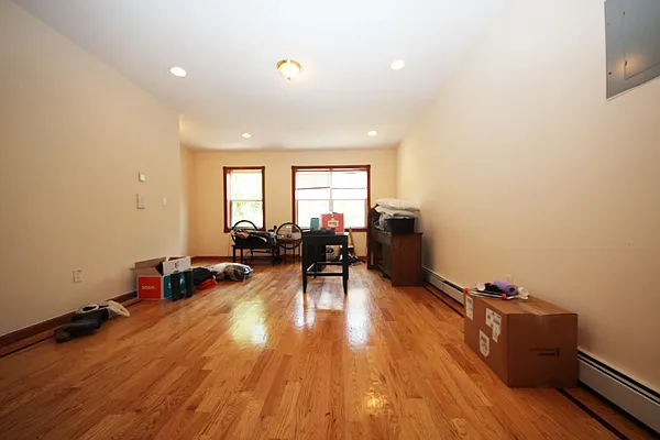 Rented by Jalca & Associates | media 17