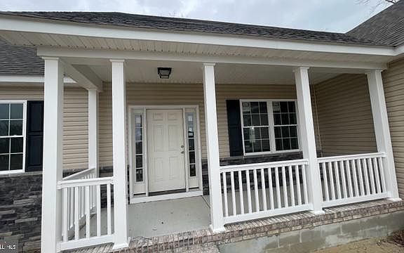 4th image of 31901 Matthew Ct