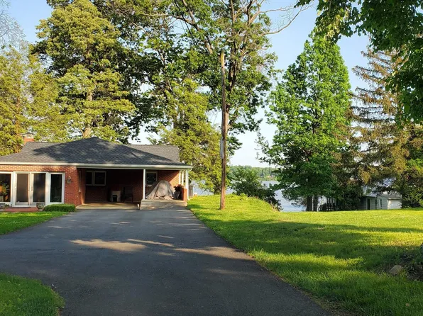 4 Park Ln, Elkton, MD 21921