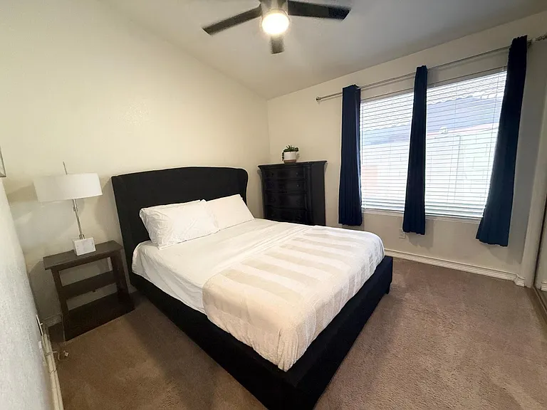 10938 W Poinsettia Dr — Photo 14