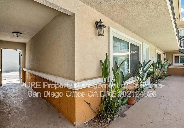 615 9th St #9 — Photo 23
