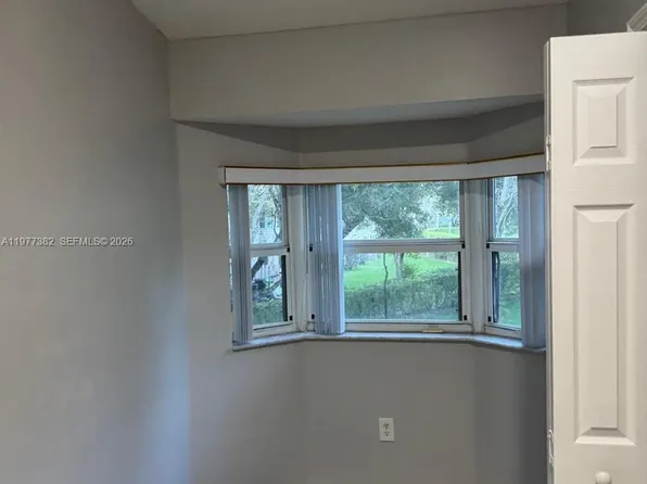 1271 SE 29th St Unit 205-24, Homestead, FL 33035