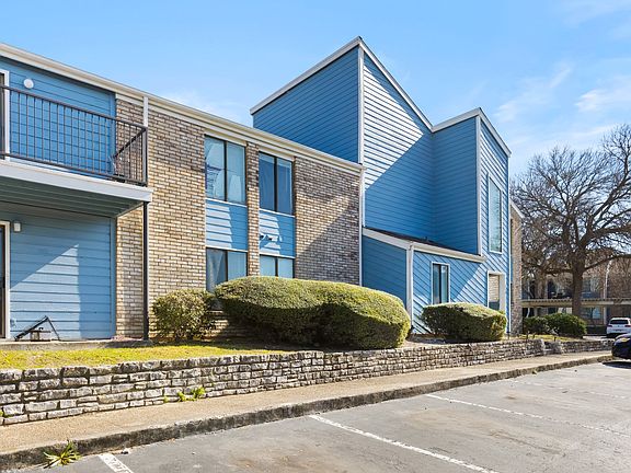 5th image of 12635 Scarsdale St APT 216