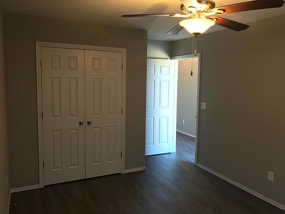 5th image of 3401 SW Windrift Ave #1