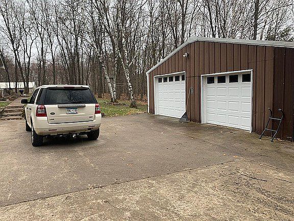 2nd image of 25961 Xebec St NE