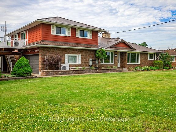 3rd image of 2229 Houck Cres