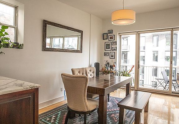4th image of 499 Dean St APT 4B