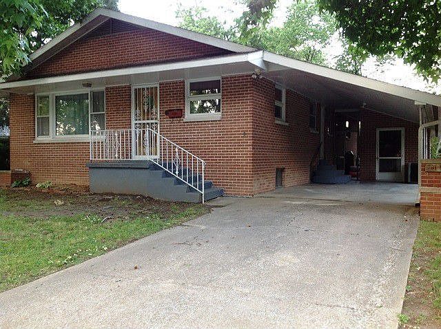 1st image of 701 S Benwood Dr