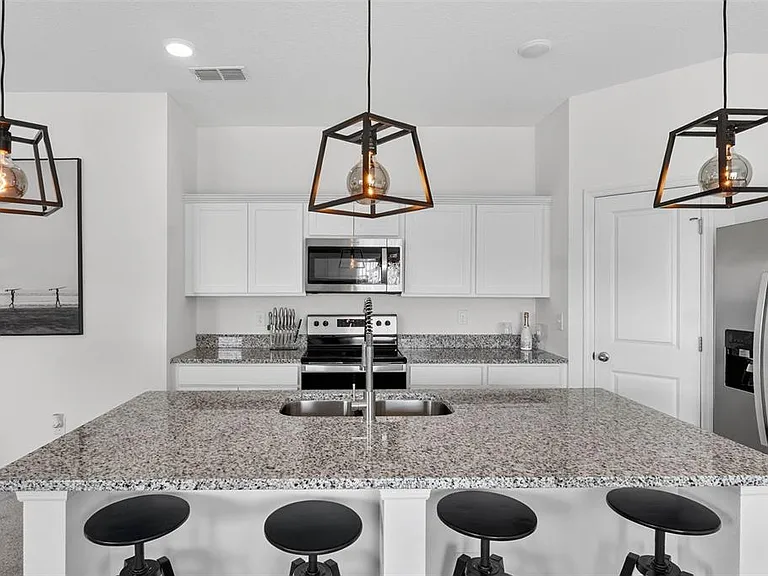 1691 Bear Mountain Ln — Photo 19