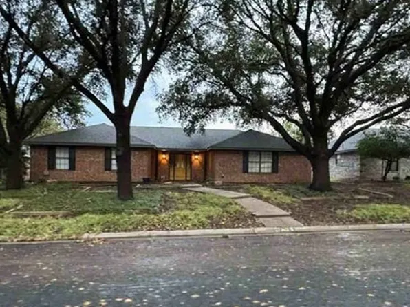 3413 Shadyhill Dr, San Angelo, TX 76904