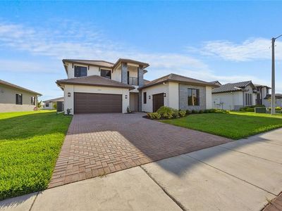 5243 Karlia DR, Maria, FL, 34142