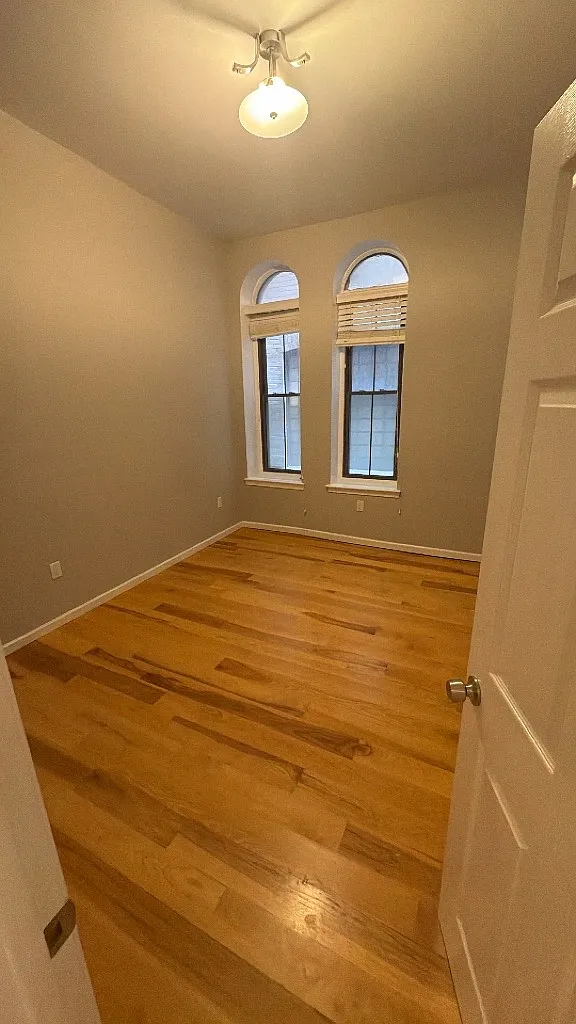 2 bed, 9999 sqft, $3,800 — Photo 1