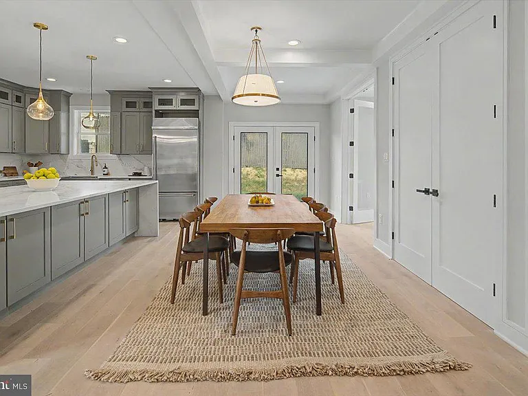 2902 Vista St NE — Photo 19
