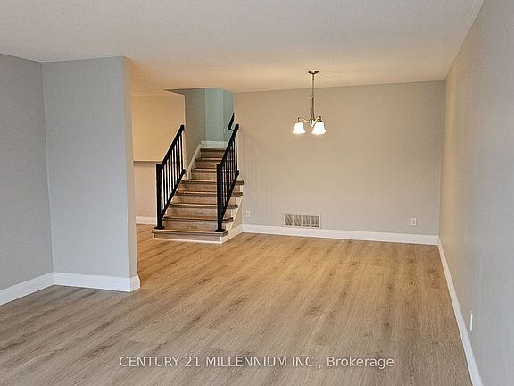 4th image of 67 Simmons Blvd