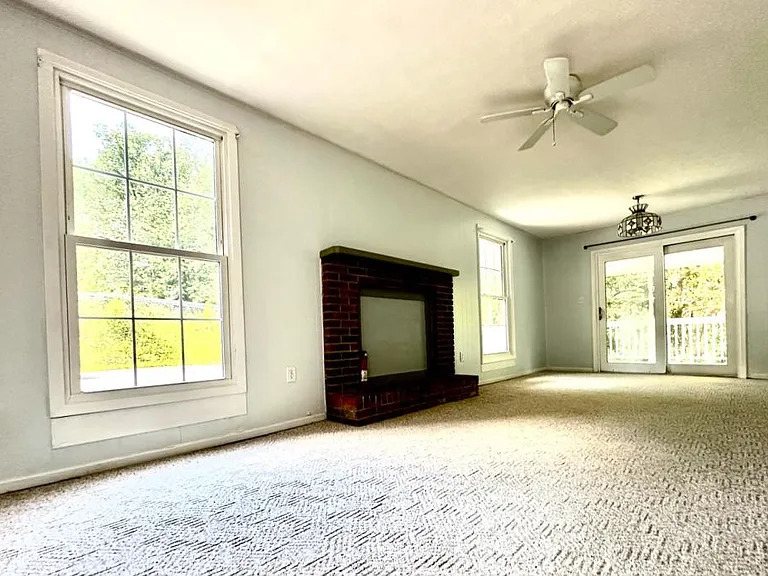 211 Woodland Dr — Photo 19