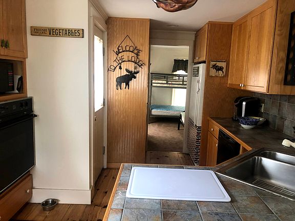 3rd image of 6 Center St #2