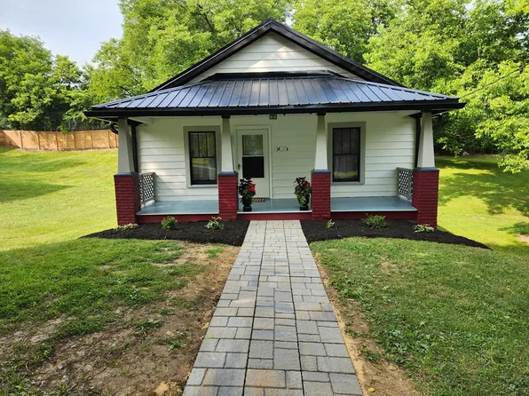 305 Campbell St, Danville, VA 24540