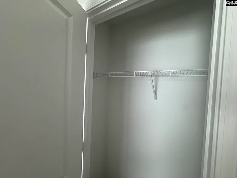 127 Carr Ln — Photo 18