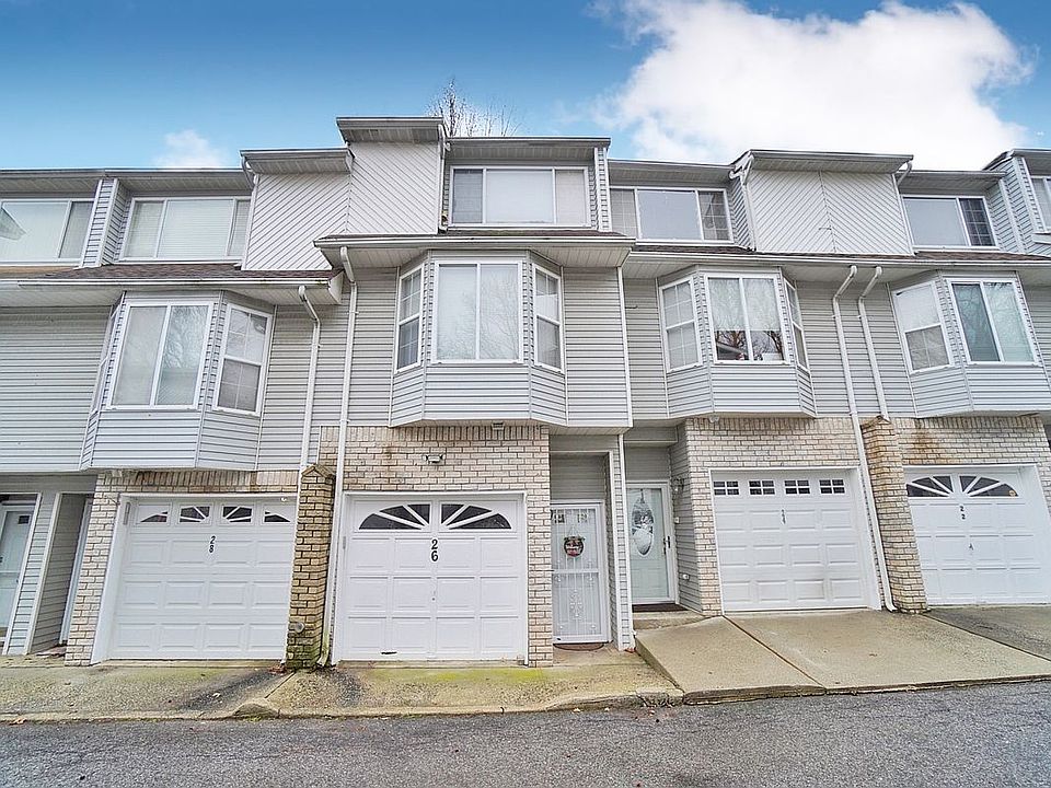 1st image of 26 Regina Ln