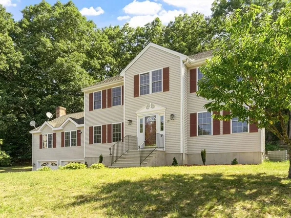 15 Marks Way, Maynard, MA 01754