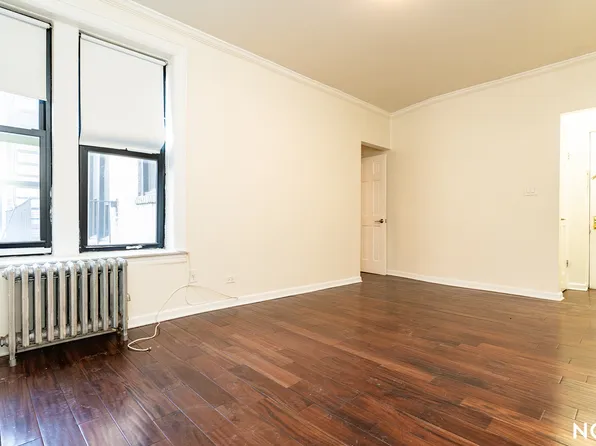 37-33 College Point Boulevard image 1 of 12