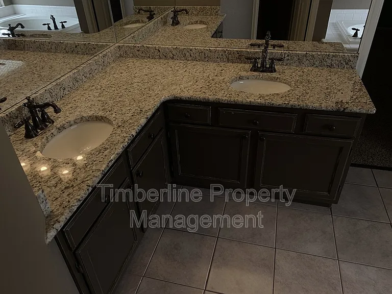 2511 Antietam Ln — Photo 35