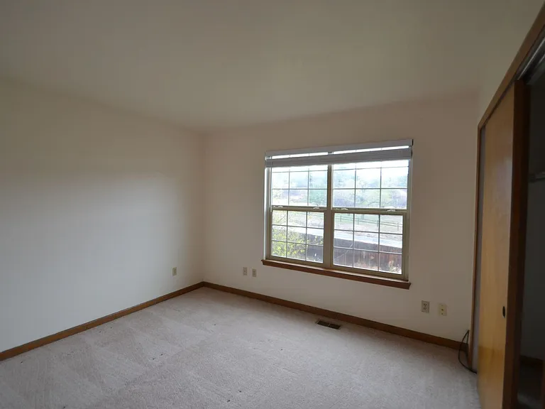 830 Dancing Horse Dr — Photo 10