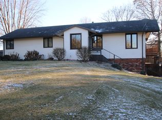 2093 Beaver Springs Dr, Belvidere, IL 61008