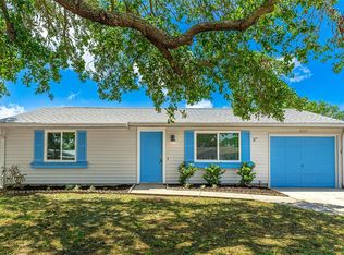2237 Lockwood Meadows Cir, Sarasota, FL 34234