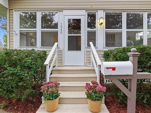 3rd image of 1040 Tolman St