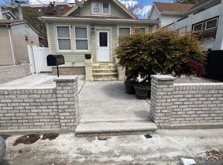 171 Ocean Ave, Staten Island, NY 10305