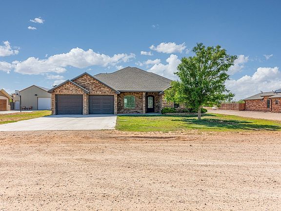 3rd image of 16709 Timber Ct