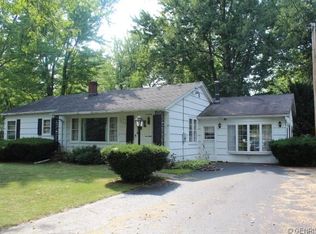 302 Ingersoll St, Albion, NY 14411