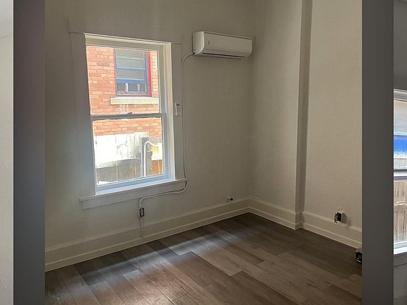 5th image of 515 Prospect St