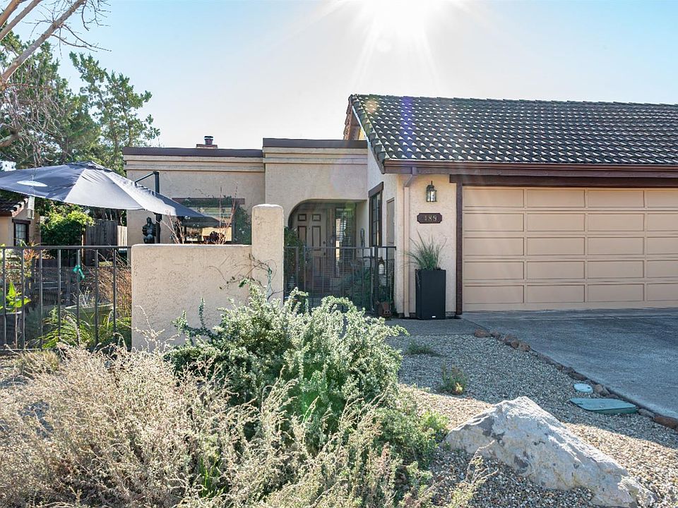 1st image of 489 La Quinta Lane