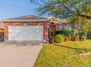 5708 Barrier Reef Dr, Fort Worth, TX 76179