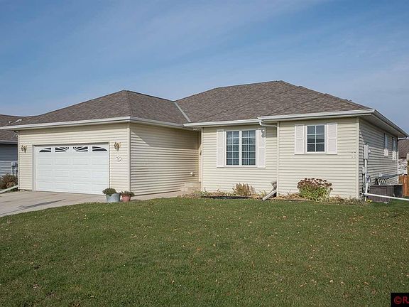 2nd image of 108 Cole Ct