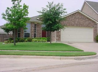 2764 Red Wolf Dr, Fort Worth, TX 76244