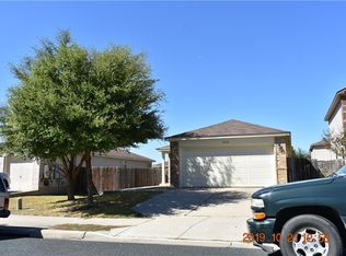 5624 Sunday Silence Dr, Del Valle, TX 78617