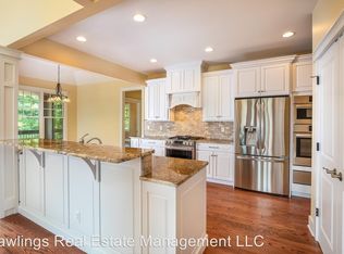 84 French Willow Dr, Asheville, NC 28804