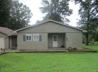 69 Bay Colony Rd, Cadiz, KY 42211